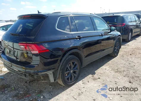 2024 Volkswagen Tiguan 2.0T Se/2.0T Wolfsburg Edition z USA, uszkodzony, nr VIN 3VV2B7AX5RM133744